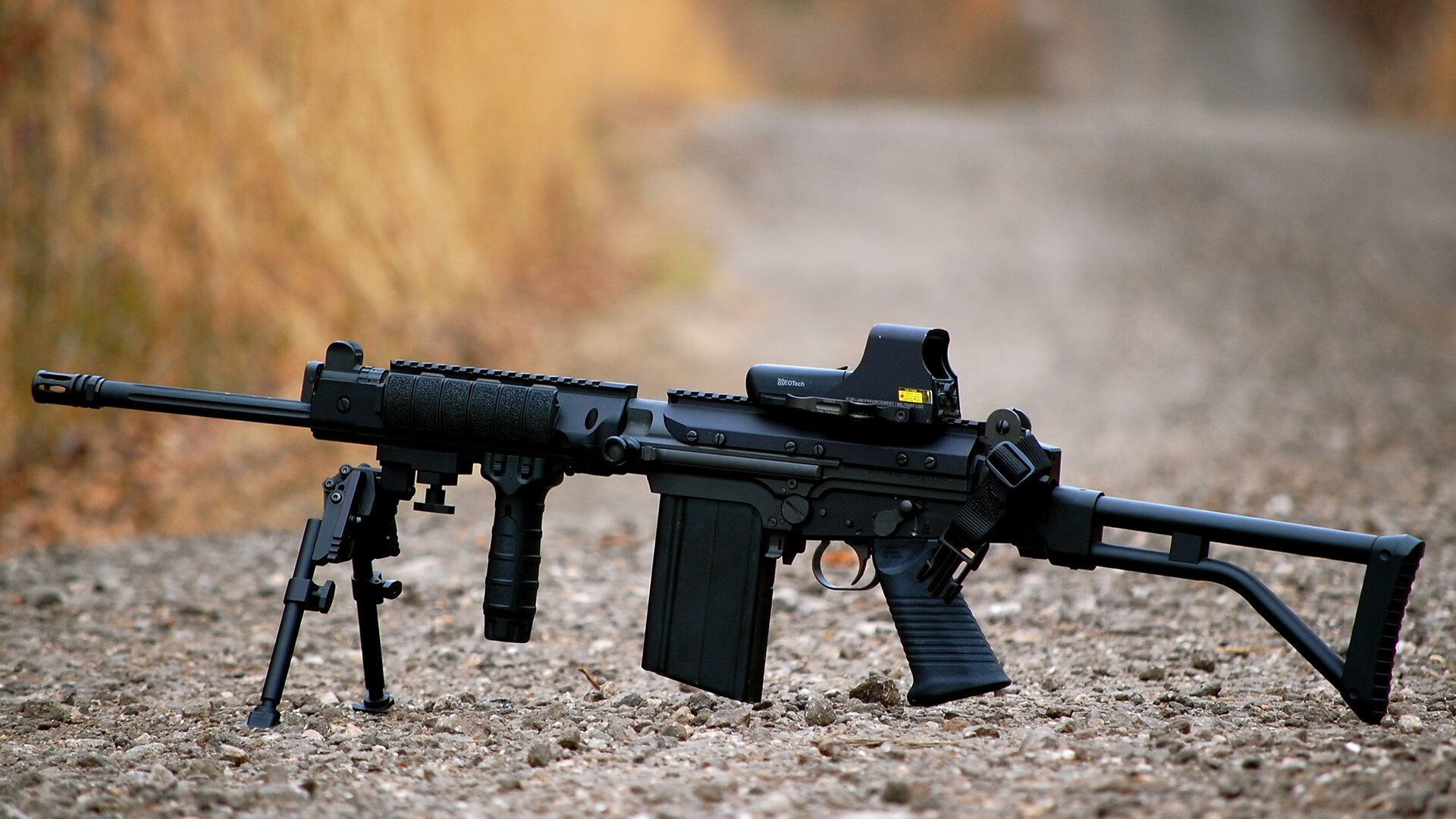 基层足球赛事覆盖范围小，基层足球协会组织机构